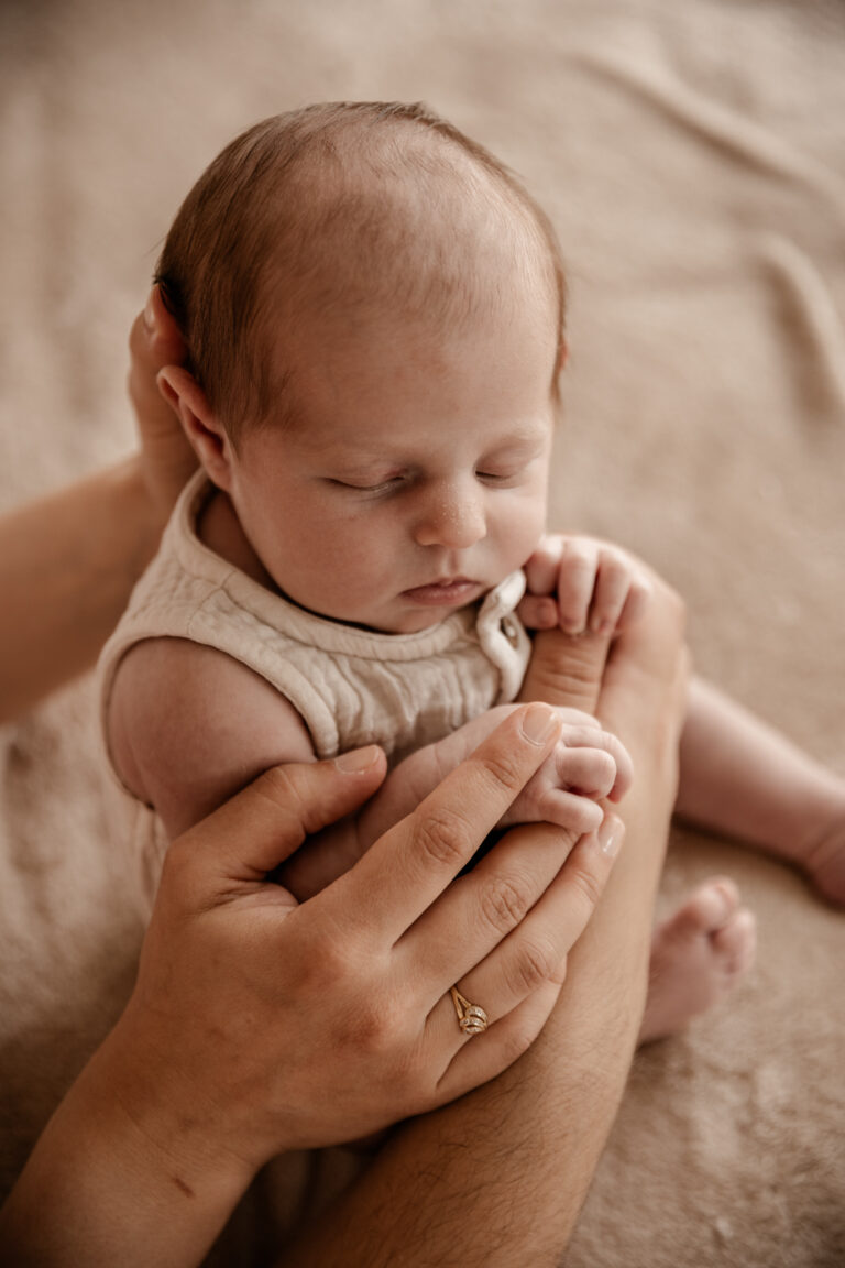 megane graindorge photographe tarn et garonne montauban toulouse 31 spécialiste de la grossesse et du nouveau né photographe naissance portrait d'enfant Photographe lifestyle Photographe grossesse 82