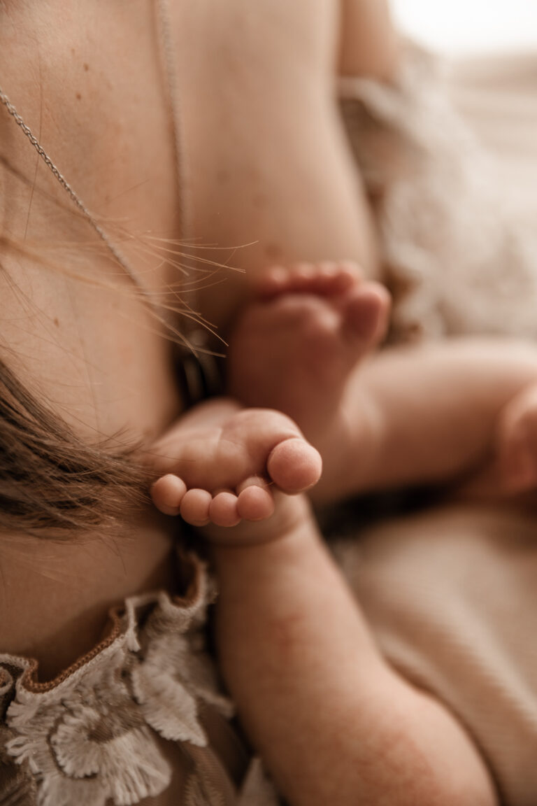 megane graindorge photographe tarn et garonne montauban toulouse 31 spécialiste de la grossesse et du nouveau né photographe naissance portrait d'enfant Photographe lifestyle Photographe grossesse 82