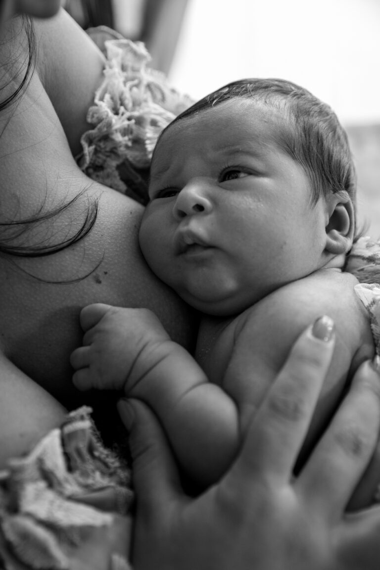 megane graindorge photographe tarn et garonne montauban toulouse 31 spécialiste de la grossesse et du nouveau né photographe naissance portrait d'enfant Photographe lifestyle Photographe grossesse 82