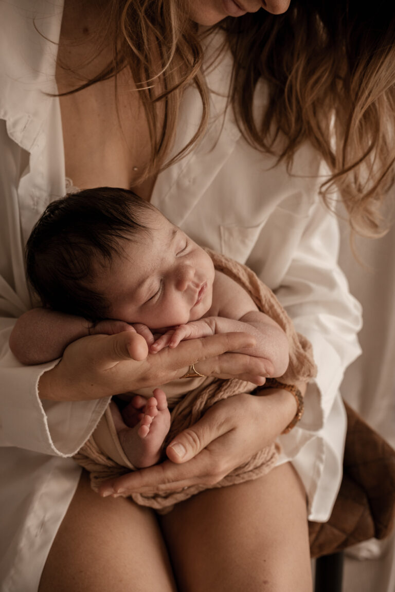 megane graindorge photographe tarn et garonne montauban 82 toulouse 31 spécialiste de la grossesse et du nouveau né photographe naissance portrait d'enfant Photographe lifestyle professionnelle formée grossesse maternité