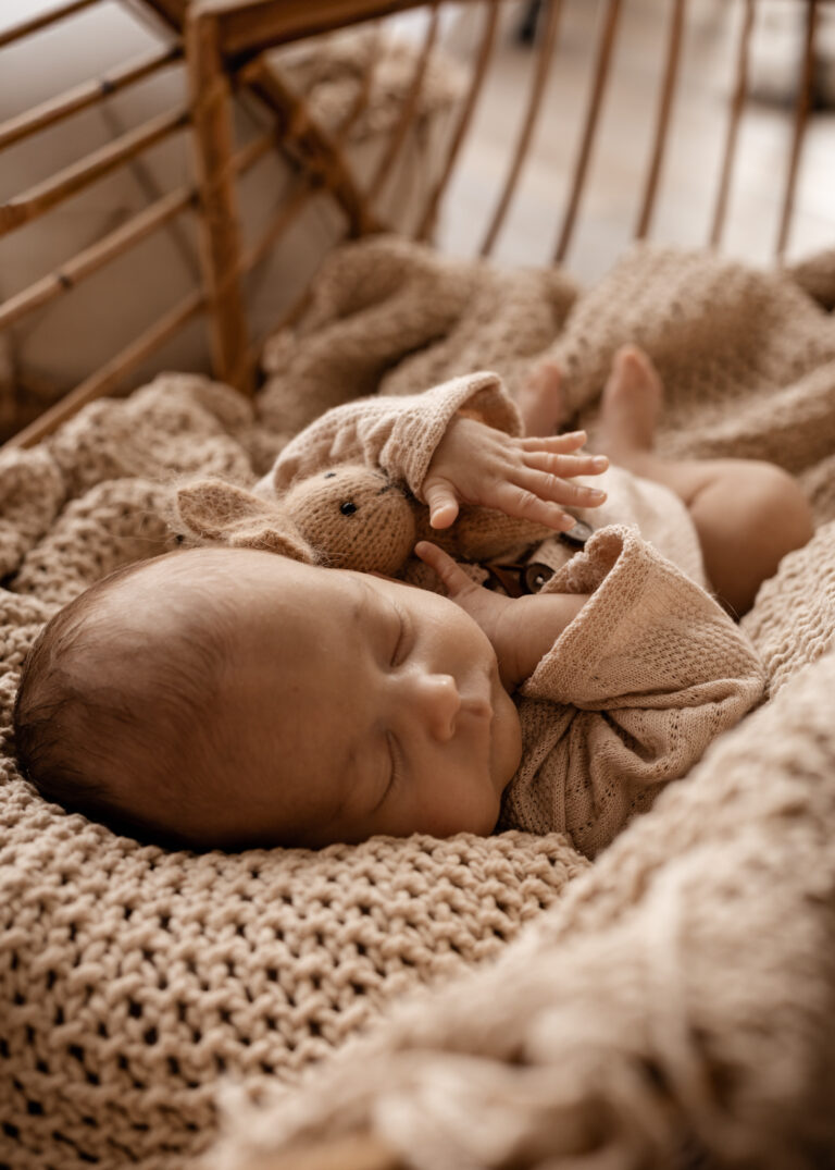 megane graindorge photographe tarn et garonne montauban 82 toulouse 31 spécialiste de la grossesse et du nouveau né photographe naissance portrait d'enfant Photographe lifestyle professionnelle formée grossesse maternité