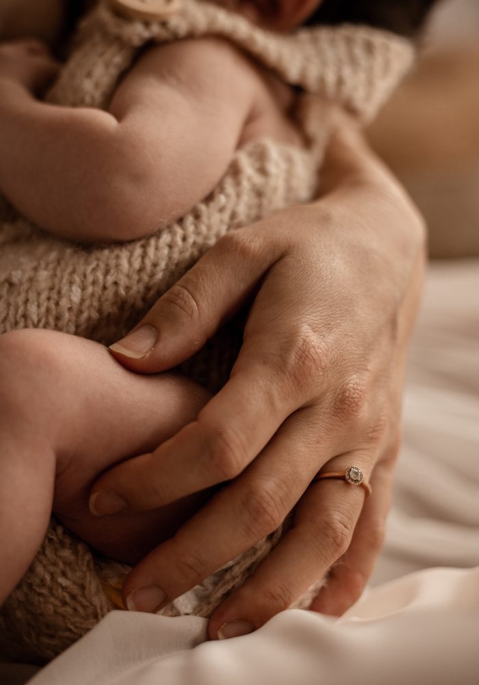 megane graindorge photographe tarn et garonne montauban 82 toulouse 31 spécialiste de la grossesse et du nouveau né photographe naissance portrait d'enfant Photographe lifestyle professionnelle formée grossesse maternité