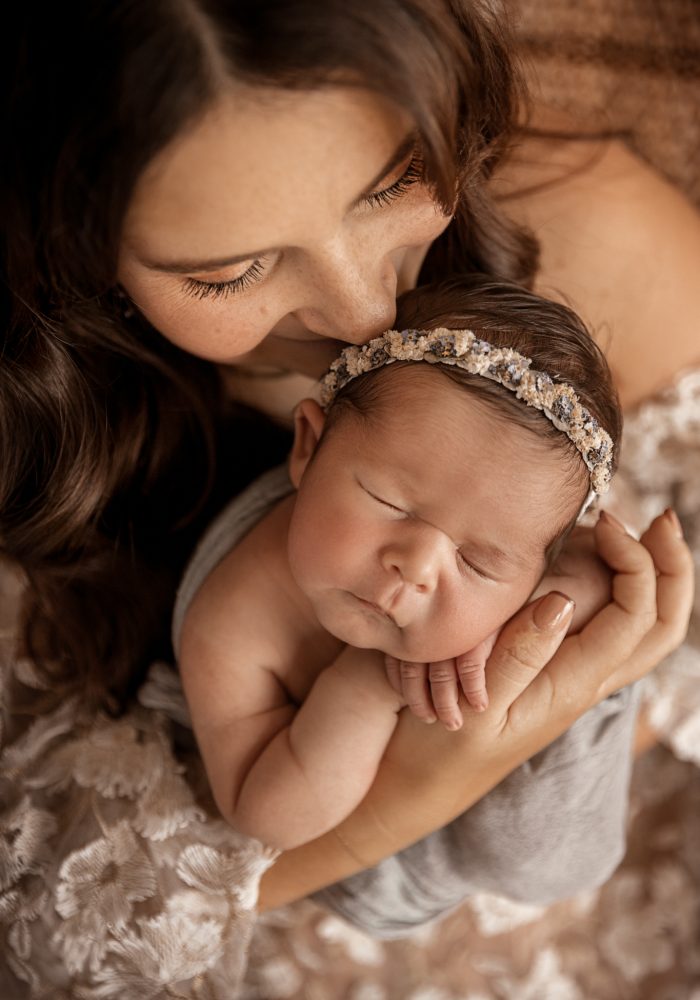 megane graindorge photographe tarn et garonne montauban 82 toulouse 31 spécialiste de la grossesse et du nouveau né photographe naissance portrait d'enfant Photographe lifestyle professionnelle formée grossesse maternité