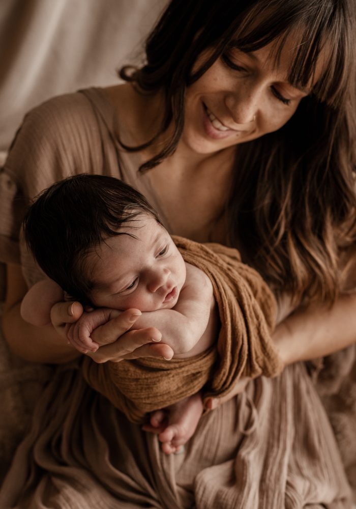 megane graindorge photographe tarn et garonne montauban 82 toulouse 31 spécialiste de la grossesse et du nouveau né photographe naissance portrait d'enfant Photographe lifestyle professionnelle formée grossesse maternité